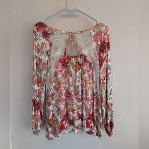 Entro M Women's Floral And Lace Long Sleeve Top